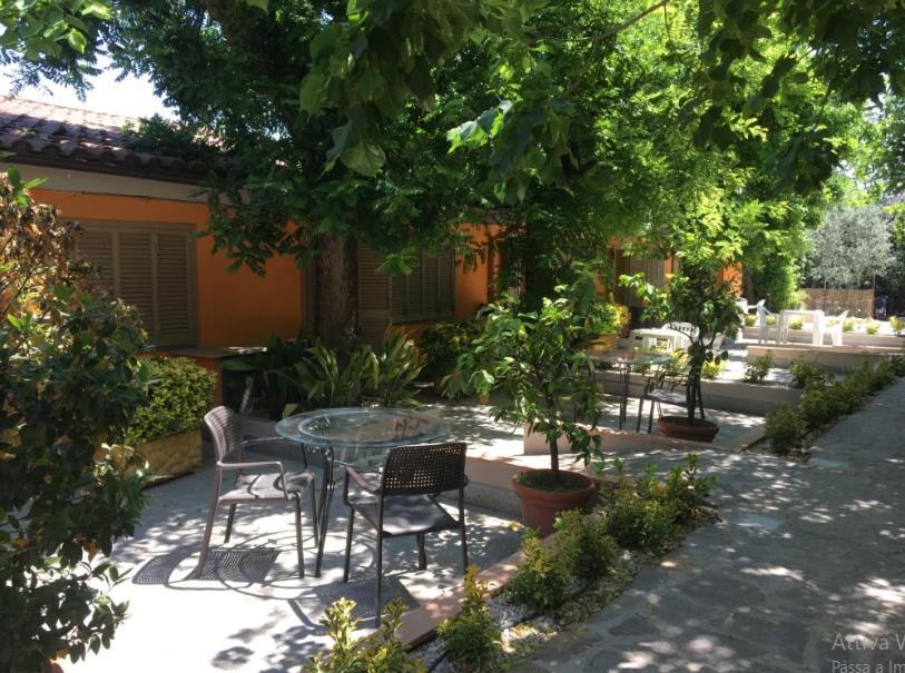 Hotel Orto Di Roma Esterno foto