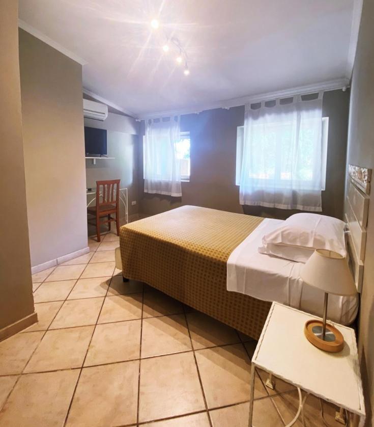 Hotel Orto Di Roma Esterno foto