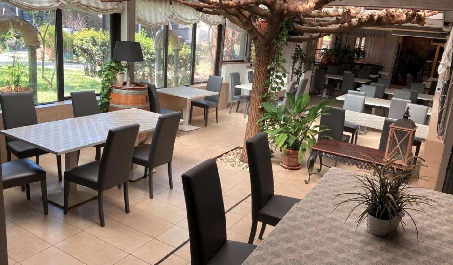 Hotel Orto Di Roma Esterno foto