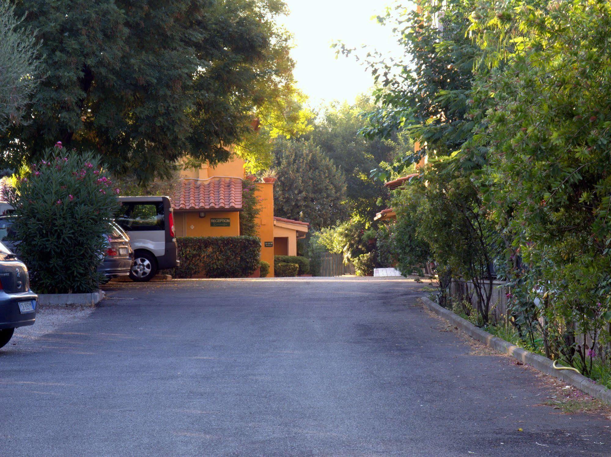 Hotel Orto Di Roma Esterno foto