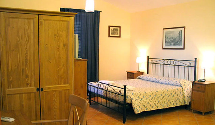 Hotel Orto Di Roma Esterno foto